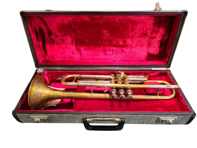 SVintage Soviet Bb Trumpet “Pompovaya Truba” No. 3461 — Moscow Musical Instrument Factory — 1970s — Brass & Silver Finish with Original Velvet Case image 1