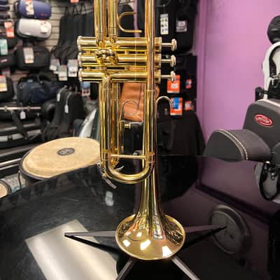 Bach USA TR300H2 Student Trumpet image 4