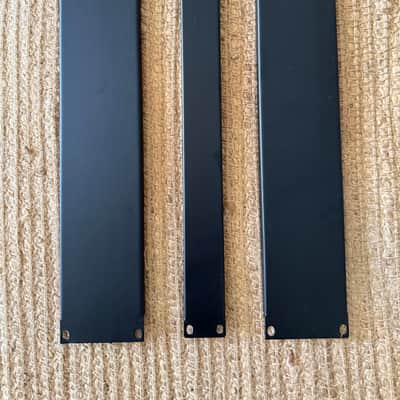 2U blank rack panel + 1U rack panel image 2