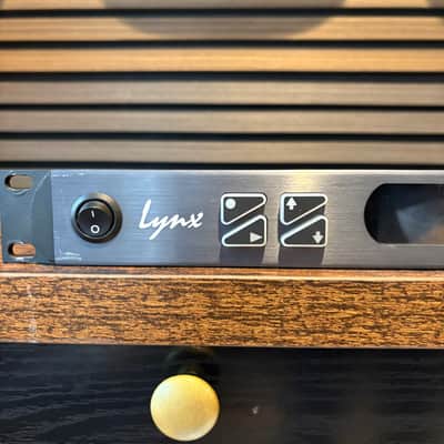 Lynx Aurora (n) 24-Channel AD/DA Converter with Pro Tools HD Interface 2010s - Blue/Black image 2