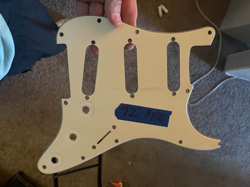 Fender Stratocaster 1972 Original Pickguard image 1