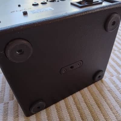 AER Alpha 2-Channel 40-Watt 1x8" Acoustic Guitar Combo image 7