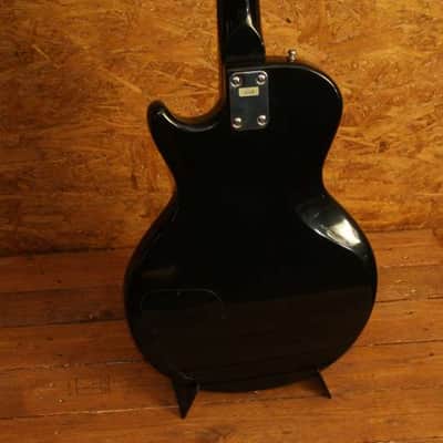 Hondo 732 DeLuxe Series image 11
