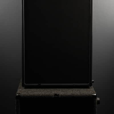 Ampeg Venture VB-212 8 Ohm 500-watt 2x12" Bass Cabinet, Recent image 2