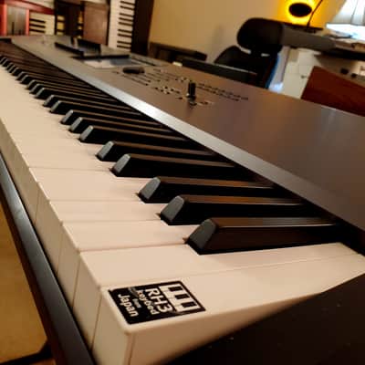 MUST SEE!!! KORG KRONOS X 88 FULLY SERVICED AND IN AMAZING CONDITION! image 4