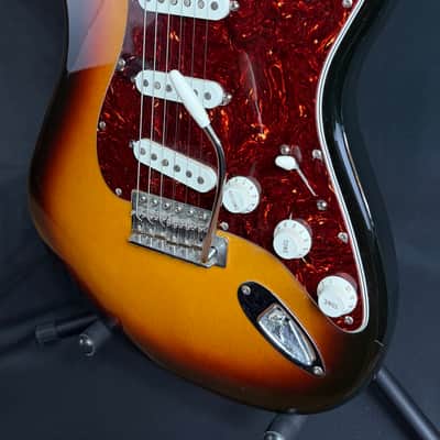 Fender Deluxe Roadhouse Stratocaster Electric Guitar Brown Sunburst w/ Gig Bag image 4