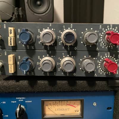 Neve 1066 Mic / Line Input Module with 3-Band EQ Stereo Pair 1970s - RAF Blue Grey image 2