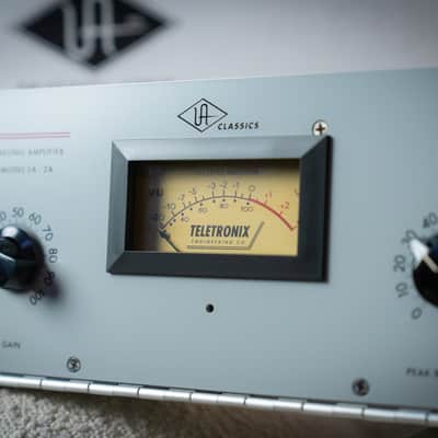 Universal Audio LA-2A Leveling Amplifier / Optical Compressor image 3