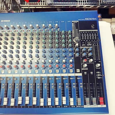 Yamaha MG16/6FX 16-channel 6-bus Analog Mixing Console with Effects image 1