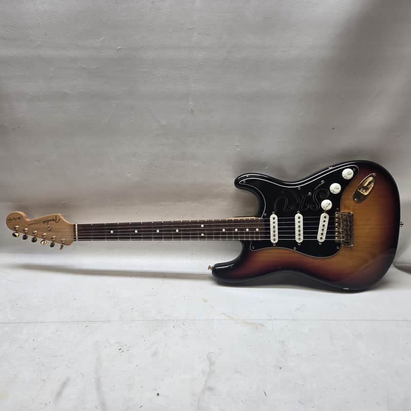 1993 Fender Stevie Ray Vaughan Stratocaster - 3-Color Sunburst