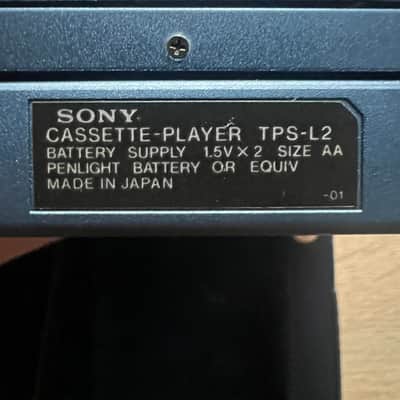 Sony Walkman TPS-L2 – Mint Aesthetic Condition – Original Case – Unrestored image 9