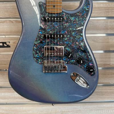 Fender 70th Anniversary Ultra Stratocaster HSS 2024 - Amethyst image 2