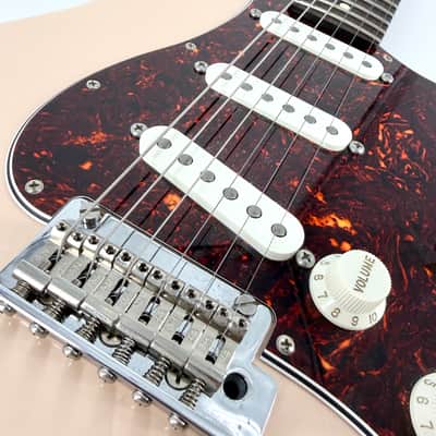 2021 Fender Limited Edition American Professional II Stratocaster Solid Rosewood Neck - Shell Pink image 17