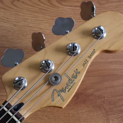 2005 Fender USA American Standard Jazz Bass (Three-Tone Sunburst) image 2