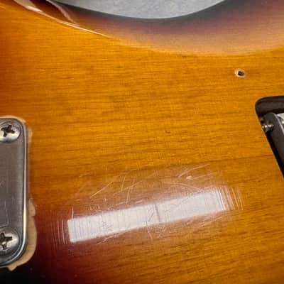 Fender USA SRV Stevie Ray Vaughan Signature Stratocaster Guitar with DiMarzio Hot Rails pickups + Case 1994 - 3-Color Sunburst / Pau Ferro fingerboard image 23