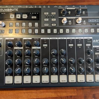 Arturia DrumBrute 2017 - 2021 - Black image 2