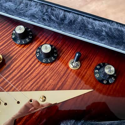 (2022) Gibson Custom Shop Dave Mustaine Signature Flying V EXP - Red Amber Burst image 8