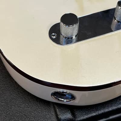 2011 Fender American Deluxe Telecaster Olympic Pearl image 7