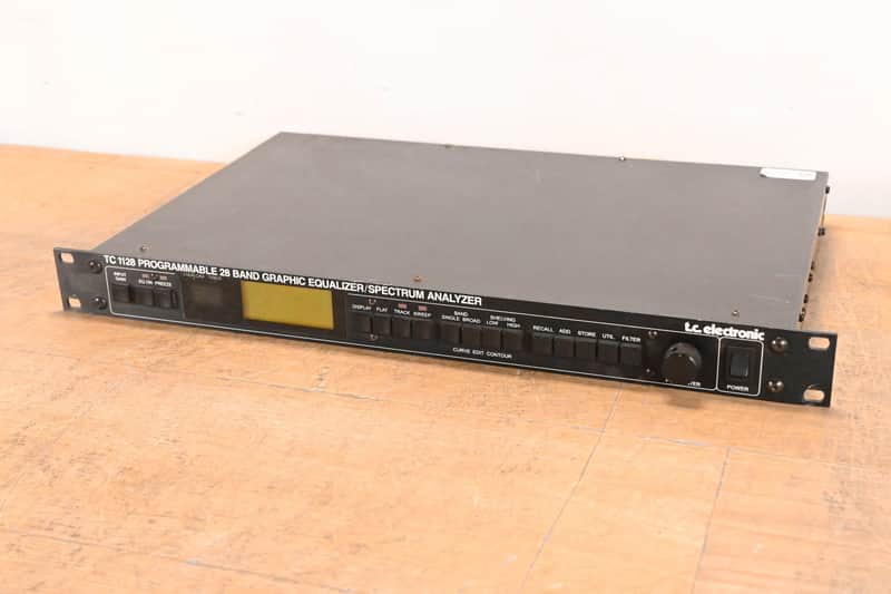 TC Electronic TC 1128 Programmable 28-Band Graphic EQ/Spectrum Analyzer CG01VQ4 image 1