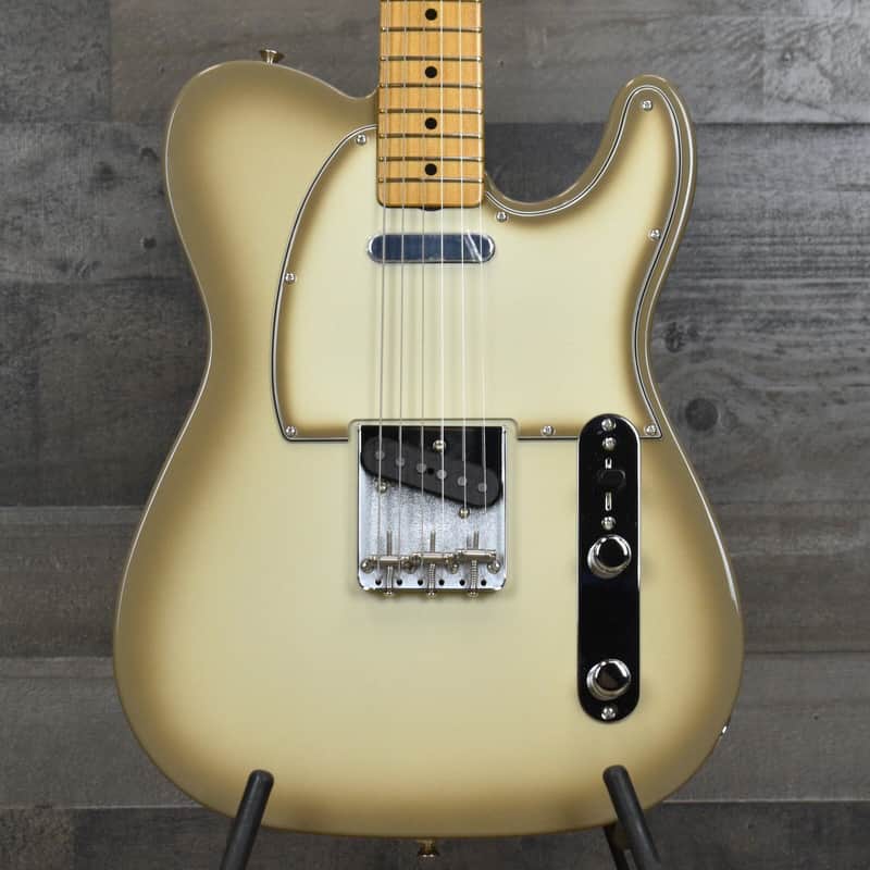 Mint Fender Limited Edition Vintera II '60s Telecaster Maple Fingerboard - Antigua with Gigbag
