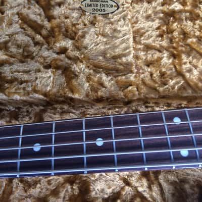Ernie Ball Music Man 2005 Limited Edition 5 2005 White image 7