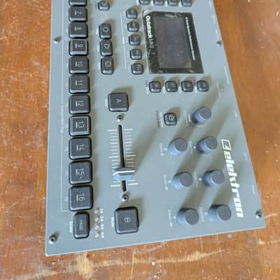 Elektron Octatrack MkII 8-Track Sampler w/ Vintage Drum Machine Samples image 8