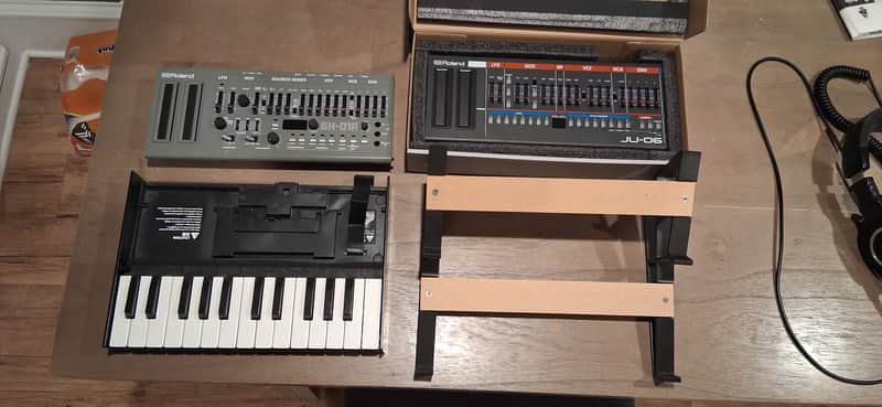 Roland SH-01A Boutique [SH-01 ONLY 😎😎 PLEASE SEE DESCRIPTION for other items] image 1