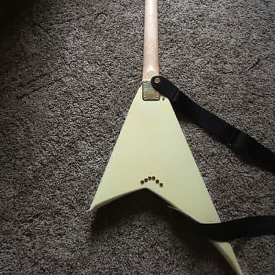 Jackson  RR3 limited Run 2007 White with black pinstripes image 2