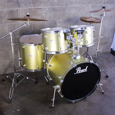 Pearl Forum 5 Piece Drum Set image 3