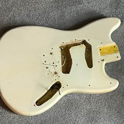 1965 1966 Fender Musicmaster Duo Sonic guitar body white image 1