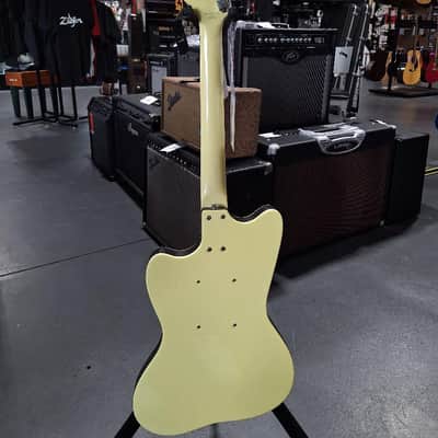 Danelectro DANO 67 Early 2020s - Yellow Gloss - Twin Lipstick Pickups - Vintage-Inspired Offset - Alder body and Maple Neck - Professional Set Up image 6