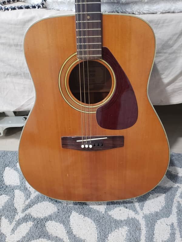 Yamaha FG-200 Jumbo Dreadnought Natural | Reverb Canada