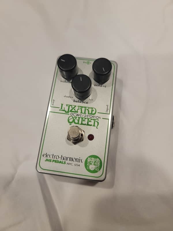 Electro-Harmonix / JHS Nano Lizard Queen Octave Fuzz 2023 - Present - Silver / Green image 1
