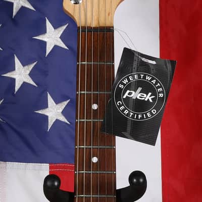 G&L Plek'd Legacy Special  USA - Natural image 3