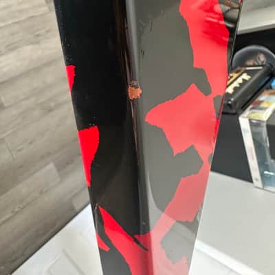 Hamer Vector Flying V 1985 - Red and Black Zulu Bengal Tiger Finish Electric GUI image 16