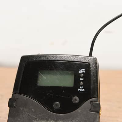 Sennheiser SK 2000XP Wireless Belt Pack Transmitter 516-558 MHz CG015A8 image 3