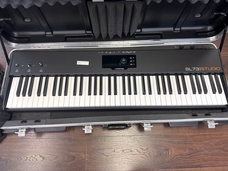 Studiologic SL73 Studio 73-Key Controller With Case 2018 - Black image 1