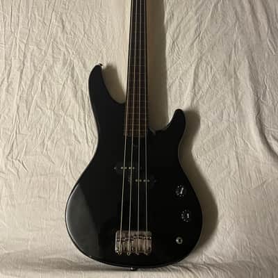 Yamaha RBX 250F 4 String Fretless Electric Bass 2005 Black image 1