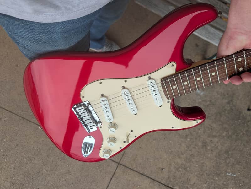 Fender Stratocaster 50th anniversary 2004 - Chrome Red image 1