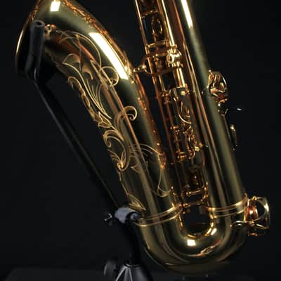 Yamaha YTS-62III Professional Bb Tenor Saxophone (Gold Lacquer) image 9