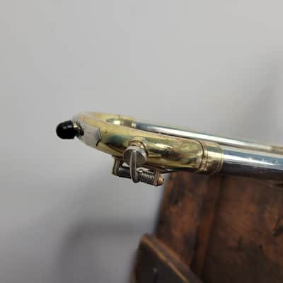 Signature 2000 Custom Series F-Attachment Trombone Brass Just serviced , no case image 11