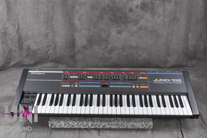 Roland JUNO-106 Programmable Polyphonic Synthesizer in Very Good condition image 1