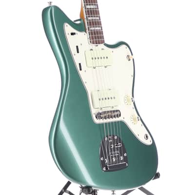 Fender Certified Pre-Owned American Vintage II 1966 Jazzmaster, Rosewood Fingerboard, Sherwood Green Metallic (L3) (58821) image 3
