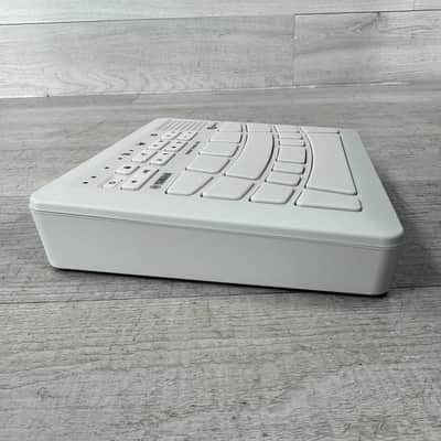 Yamaha FGDP-30 - Finger Drum Pad Controller image 3