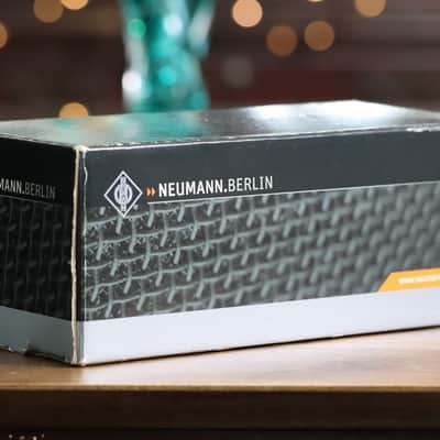 Neumann TLM 103 Original image 2