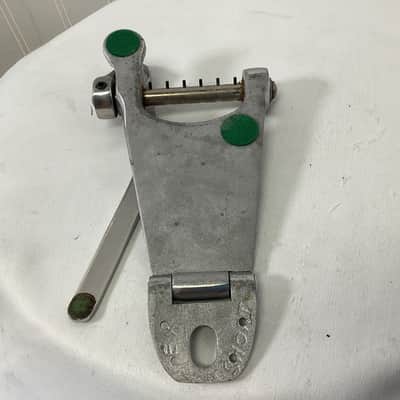 Bigsby B7 OR B3 EX SHORT TAILPIECE W/BAR image 5
