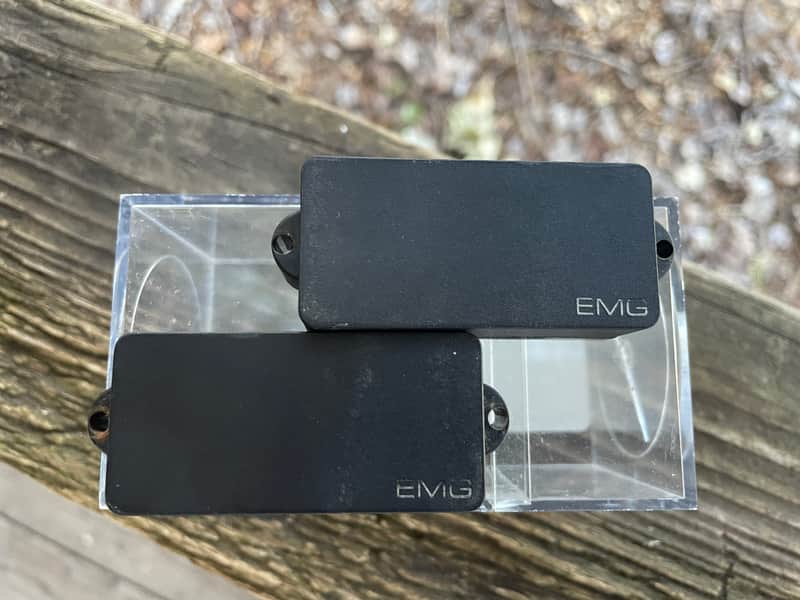EMG P Style bass pickups - Black image 1