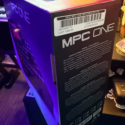 Akai MPC One Standalone MIDI Sequencer 2020 - Present - Black image 10