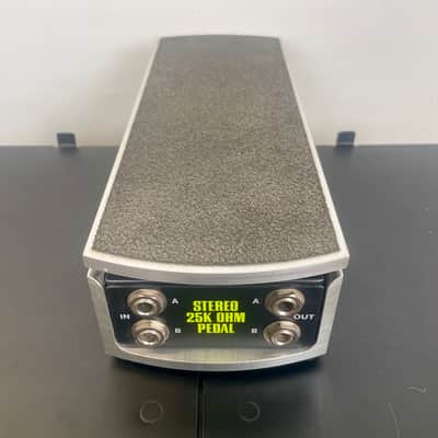 Ernie Ball 25k Stereo Volume Pedal | Reverb