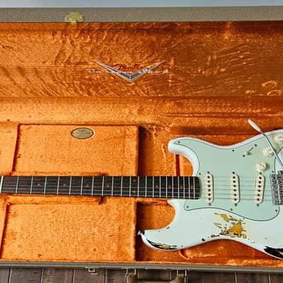 Fender Custom Shop '59 Stratocaster Heavy Relic- Olympic White Over 3-Tone Sunburst image 18